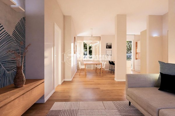 appartamento in vendita a Parma in zona Cittadella