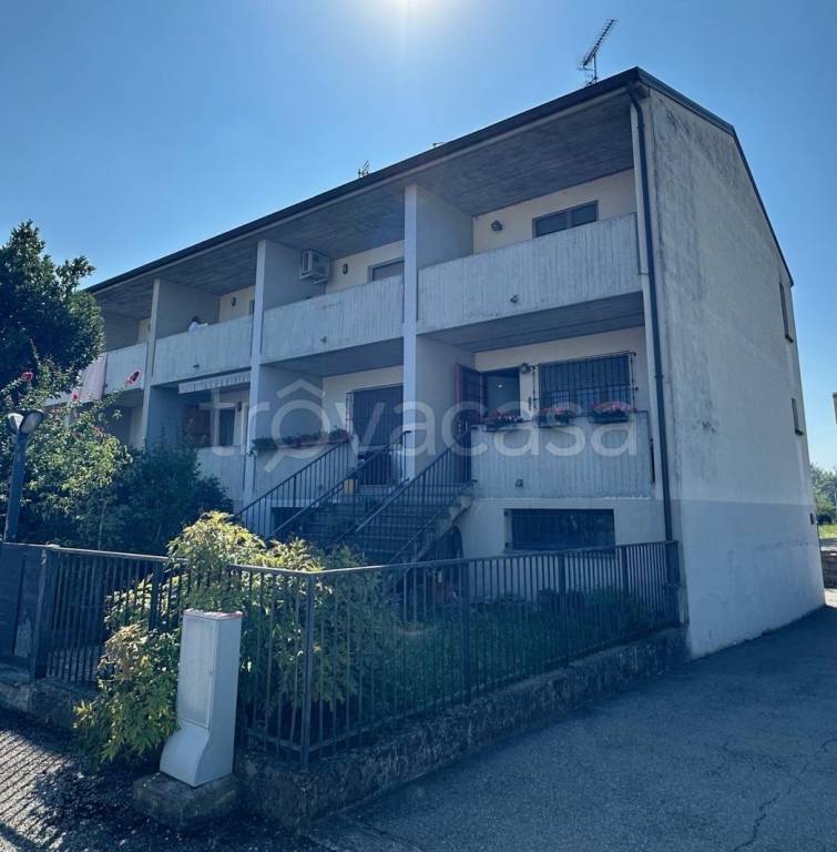 casa indipendente in vendita a Parma in zona Baganzola