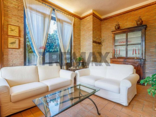 casa indipendente in vendita a Parma in zona Malandriano