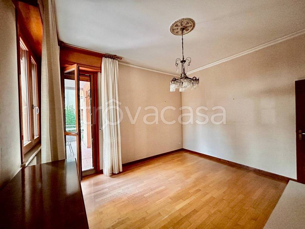 appartamento in vendita a Parma in zona San Leonardo