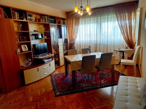 appartamento in vendita a Parma in zona Centro Storico