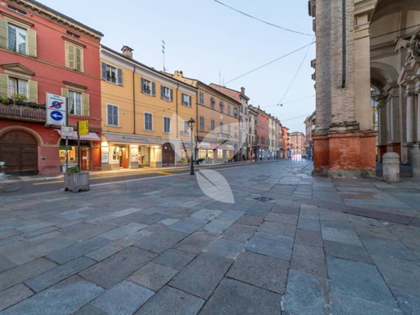 appartamento in vendita a Parma in zona Oltretorrente