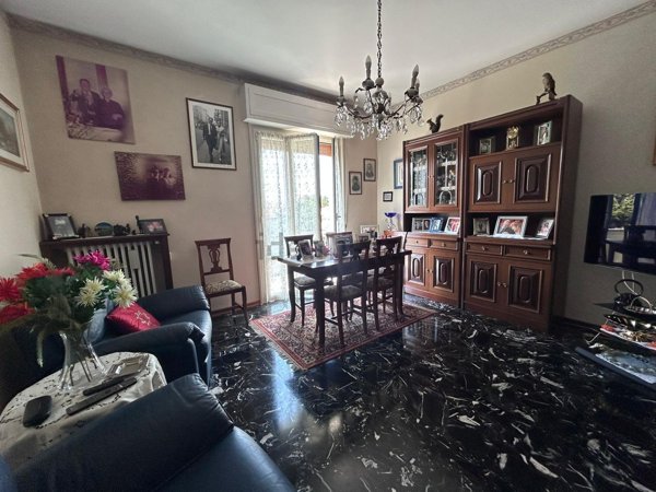 appartamento in vendita a Parma in zona Centro Storico