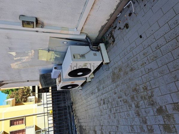 ufficio in vendita a Parma in zona Montanara