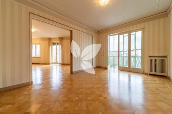 appartamento in vendita a Parma in zona Centro Storico