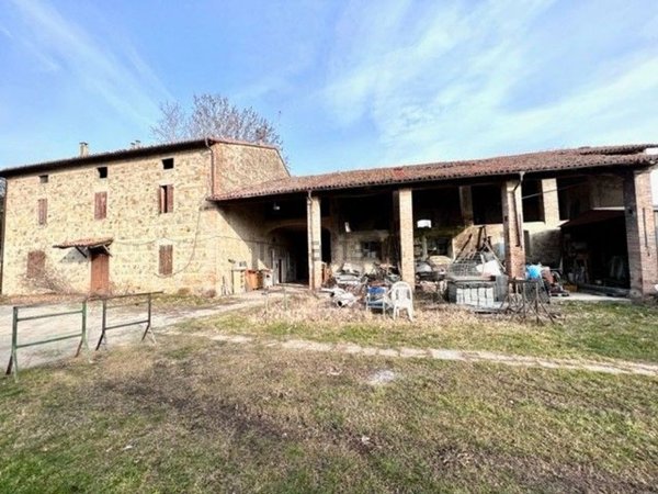 casale in vendita a Parma in zona Porporano