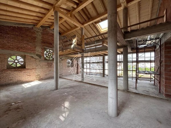 appartamento in vendita a Parma in zona Centro Storico