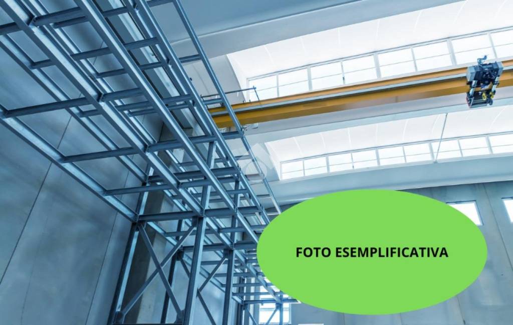 locale commerciale in vendita a Parma in zona San Martino / Paradigna