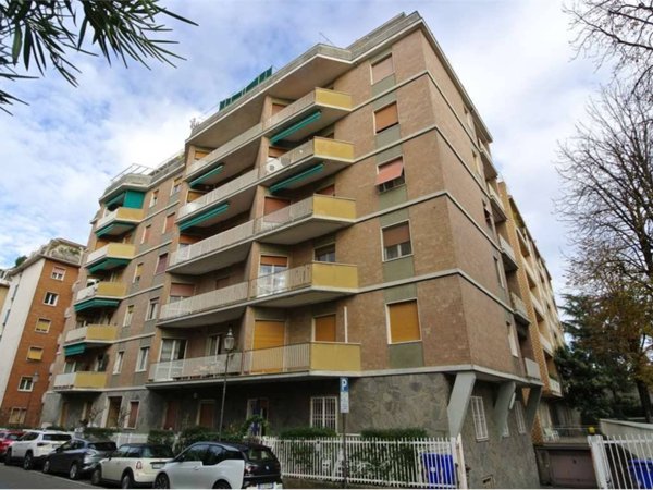 appartamento in vendita a Parma in zona Cittadella