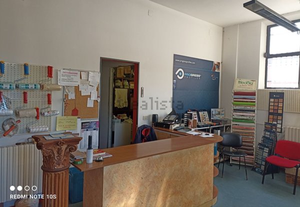 negozio in vendita a Parma