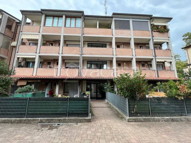 appartamento in vendita a Parma in zona Vigatto