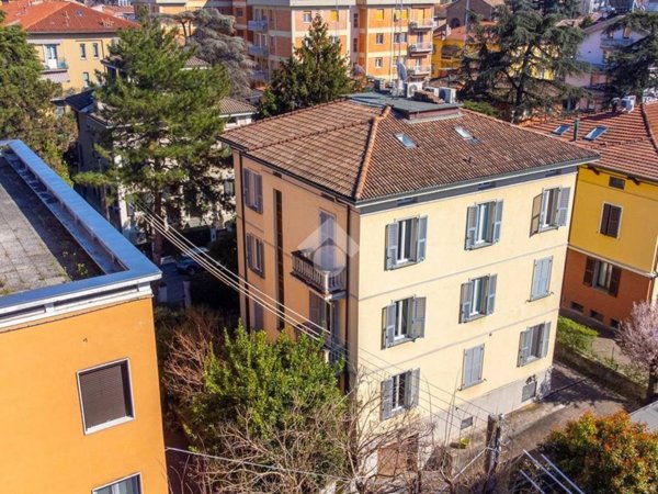 appartamento in vendita a Parma in zona Cittadella