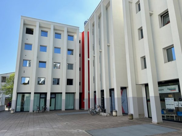 ufficio in vendita a Parma