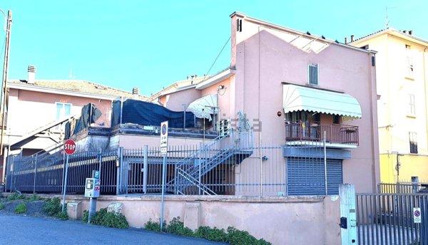 appartamento in vendita a Parma in zona Centro Storico