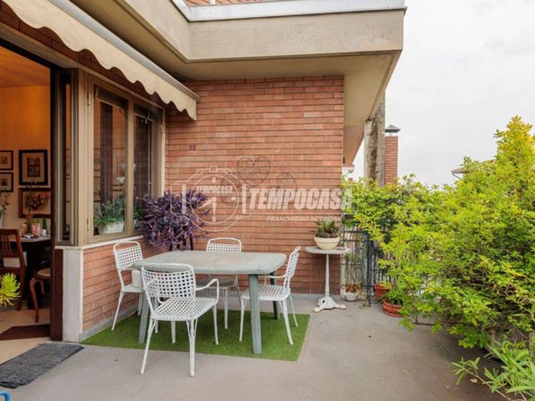 appartamento in vendita a Parma in zona Centro Storico