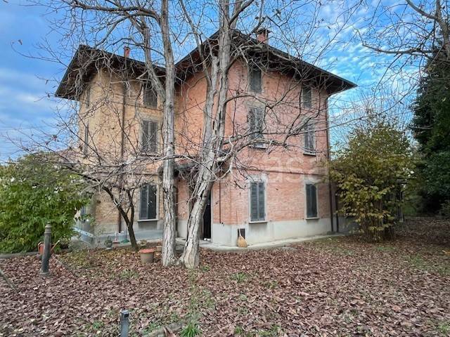 casa indipendente in vendita a Parma in zona San Martino / Paradigna