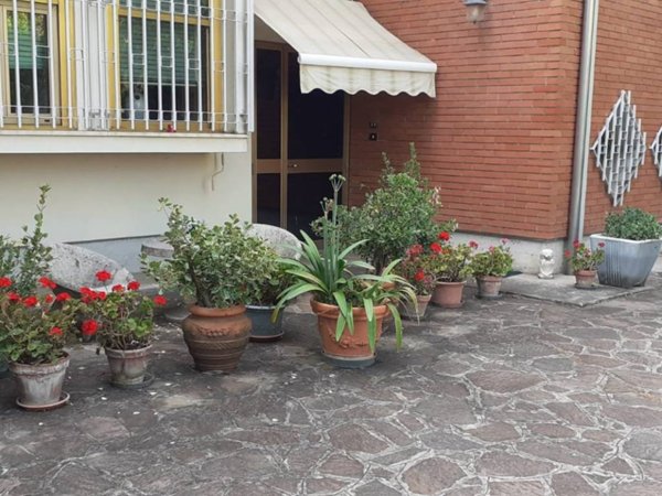 casa indipendente in vendita a Parma in zona San Prospero