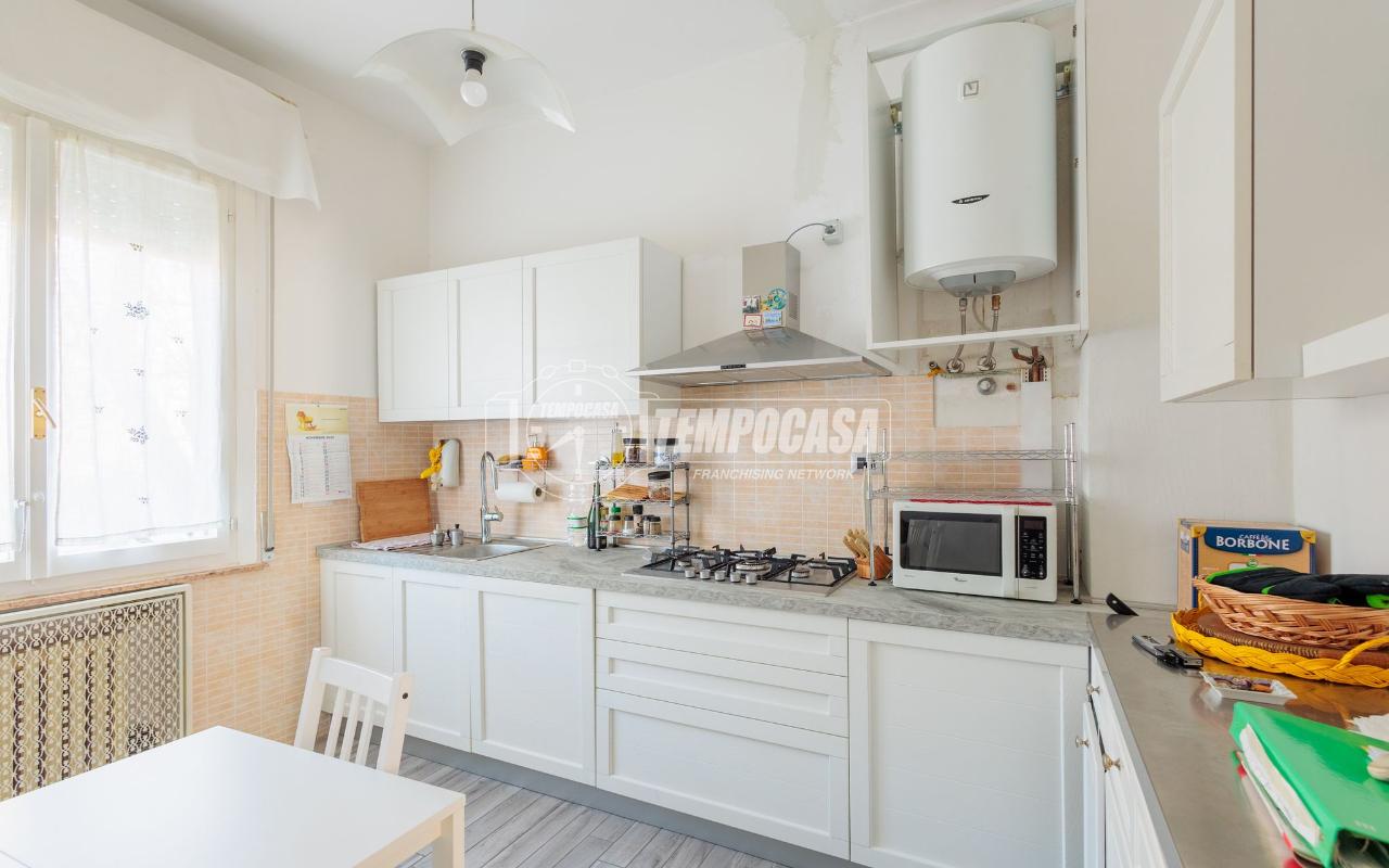 appartamento in vendita a Parma in zona San Lazzaro