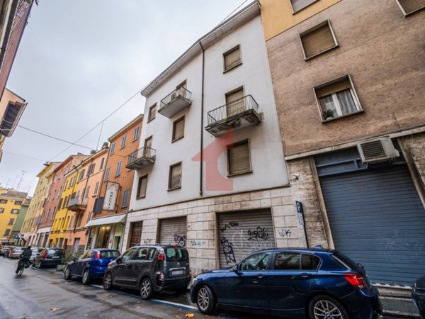 appartamento in vendita a Parma in zona Centro Storico