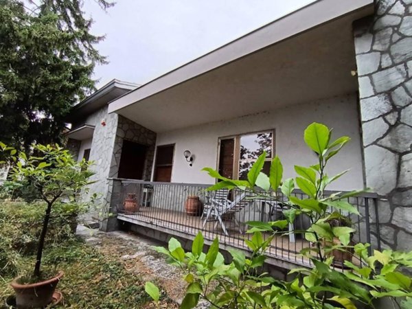 casa indipendente in vendita a Parma