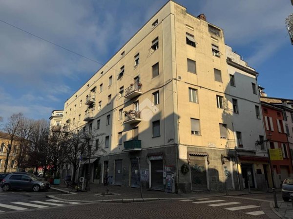 negozio in vendita a Parma in zona Oltretorrente