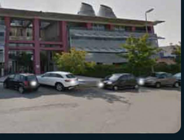 pentavano in vendita a Parma