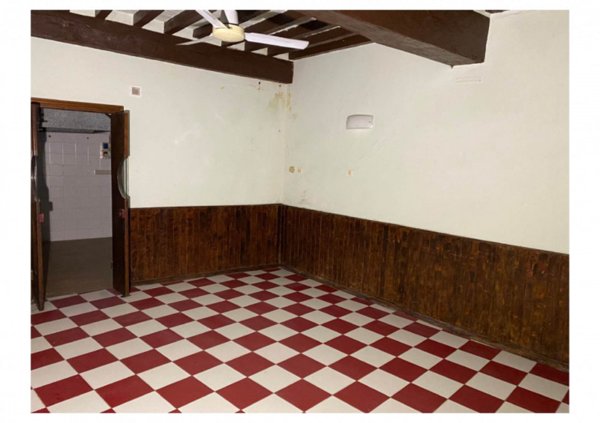 negozio in vendita a Parma