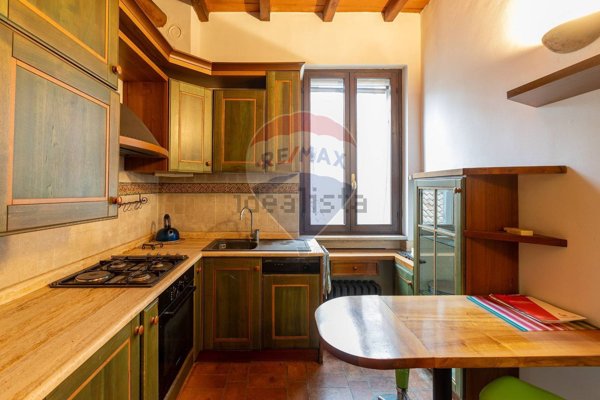 appartamento in vendita a Parma in zona Centro Storico