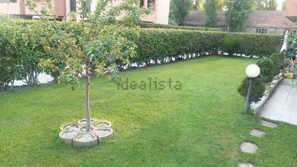 appartamento in vendita a Parma in zona San Lazzaro