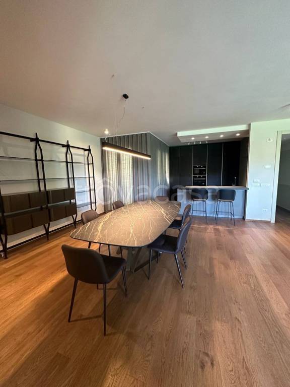 appartamento in vendita a Parma in zona Centro Storico