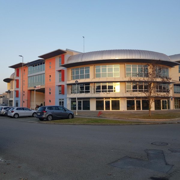ufficio in vendita a Parma in zona San Leonardo