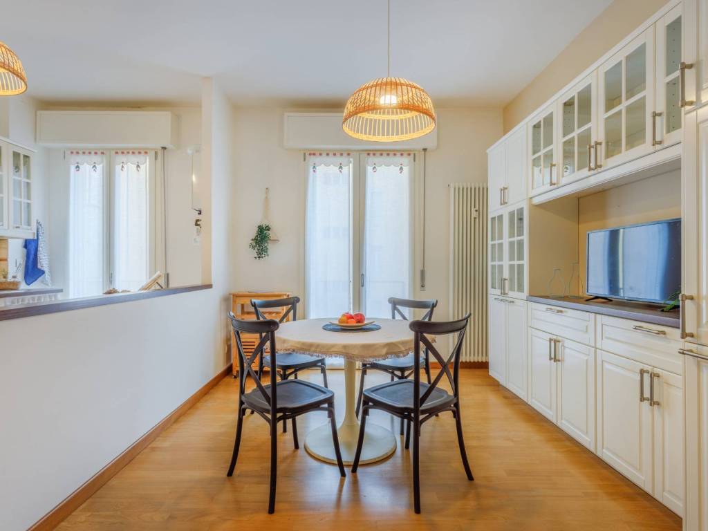 appartamento in vendita a Parma in zona Cittadella