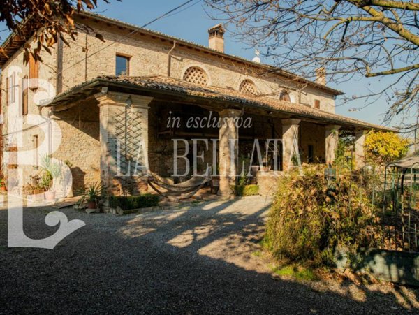 casa indipendente in vendita a Parma in zona Molinetto