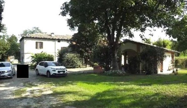 casale in vendita a Parma