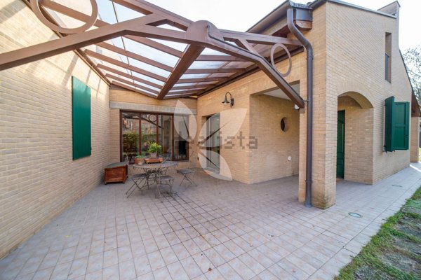 casa indipendente in vendita a Parma