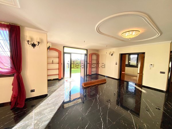 casa indipendente in vendita a Parma in zona Centro Storico