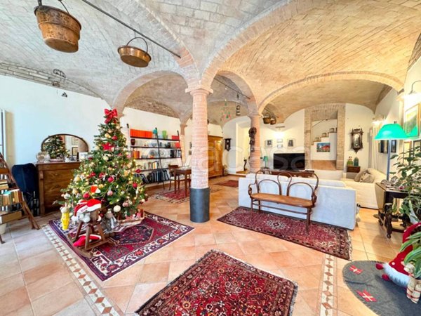 casa indipendente in vendita a Parma in zona San Pancrazio