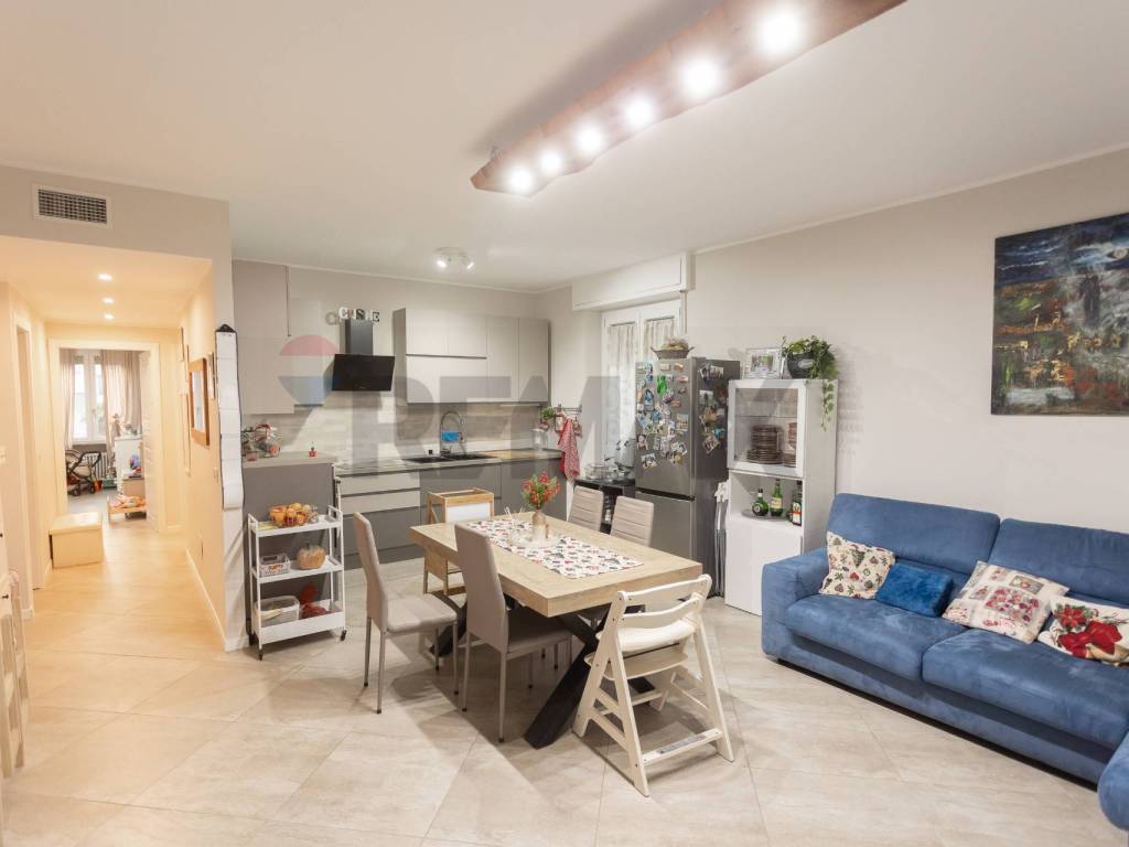 appartamento in vendita a Parma in zona Lubiana