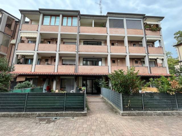 appartamento in vendita a Parma in zona Vigatto
