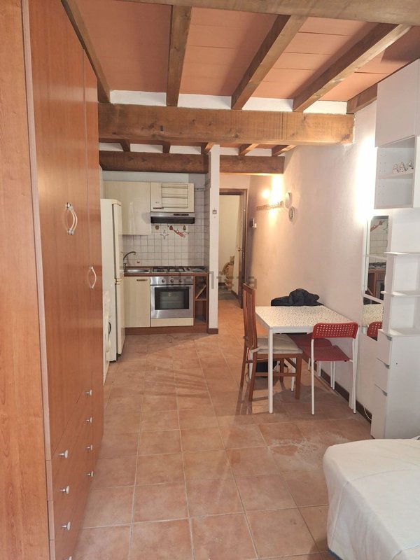 appartamento in vendita a Parma in zona Centro Storico