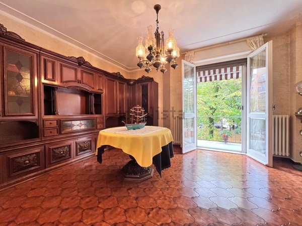 appartamento in vendita a Parma in zona Centro Storico