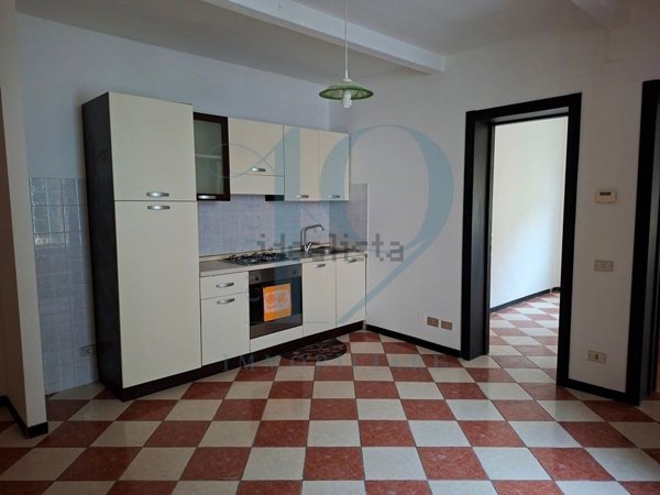 appartamento in vendita a Parma in zona Centro Storico