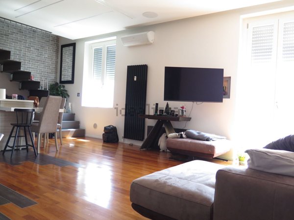 appartamento in vendita a Parma in zona Centro Storico