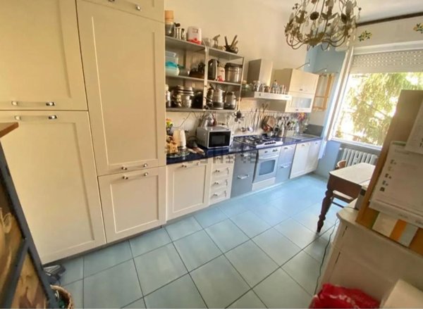 appartamento in vendita a Parma in zona Cittadella