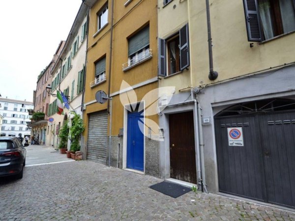 appartamento in vendita a Parma in zona Oltretorrente