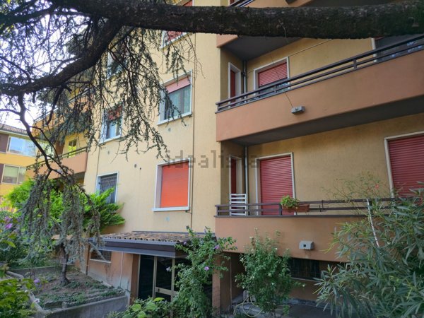 appartamento in vendita a Parma in zona Montanara