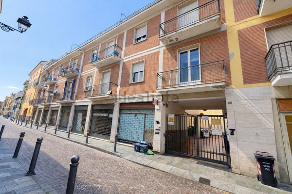 appartamento in vendita a Parma in zona Oltretorrente