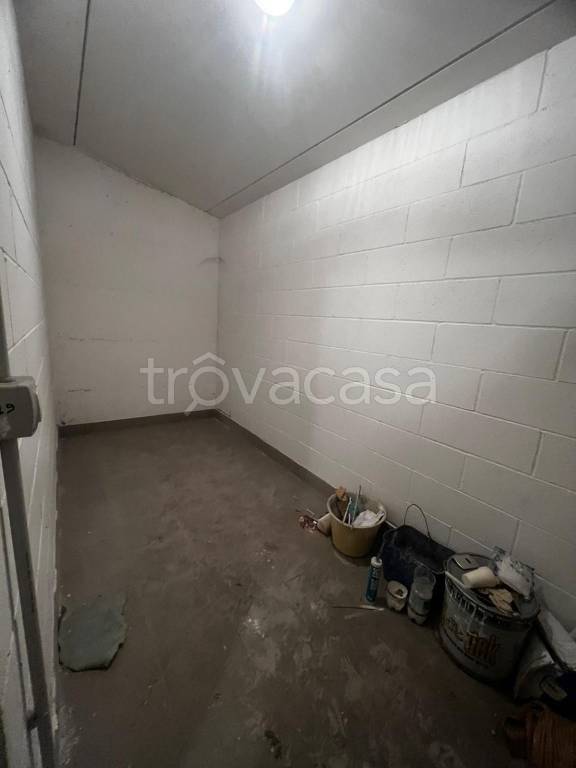 locale commerciale in vendita a Parma in zona San Lazzaro