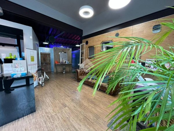 negozio in vendita a Parma