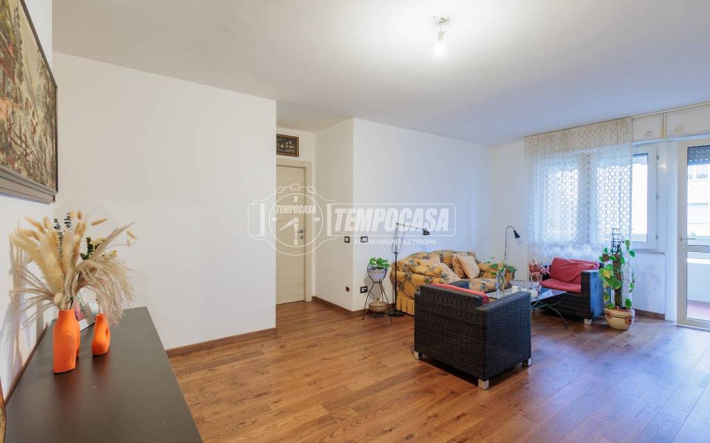 appartamento in vendita a Parma in zona Cittadella